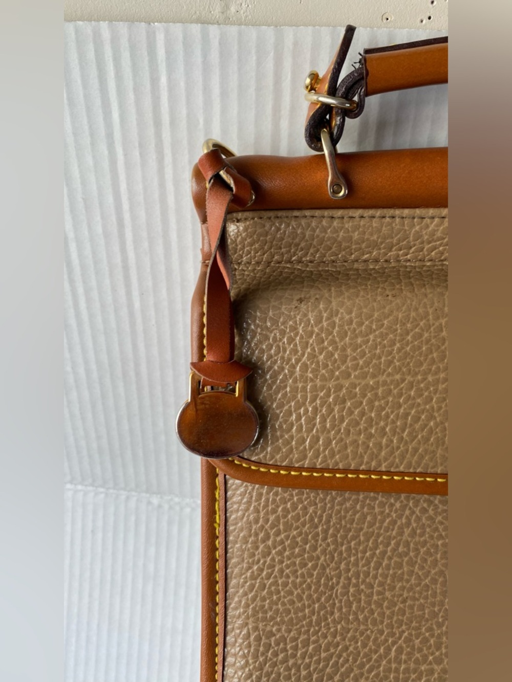 Vintage Dooney & Bourke AWL Olive Leather Top Handle Crossbody Bag - Picture 12 of 14